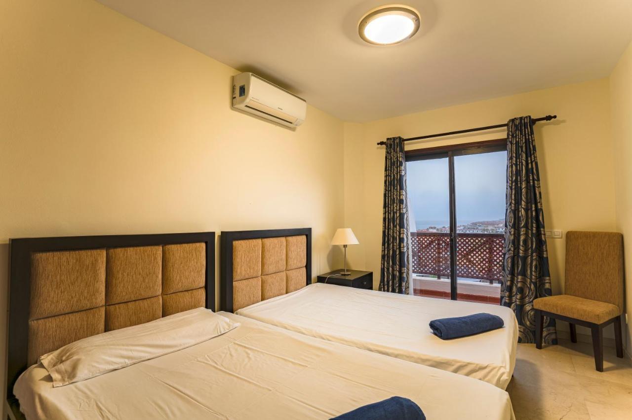 Apartamentos Albatros Golf Del Sur Tenerife サンミゲル・デ・アボナ エクステリア 写真